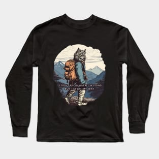 Cat in the mountains I'm on my way Long Sleeve T-Shirt
